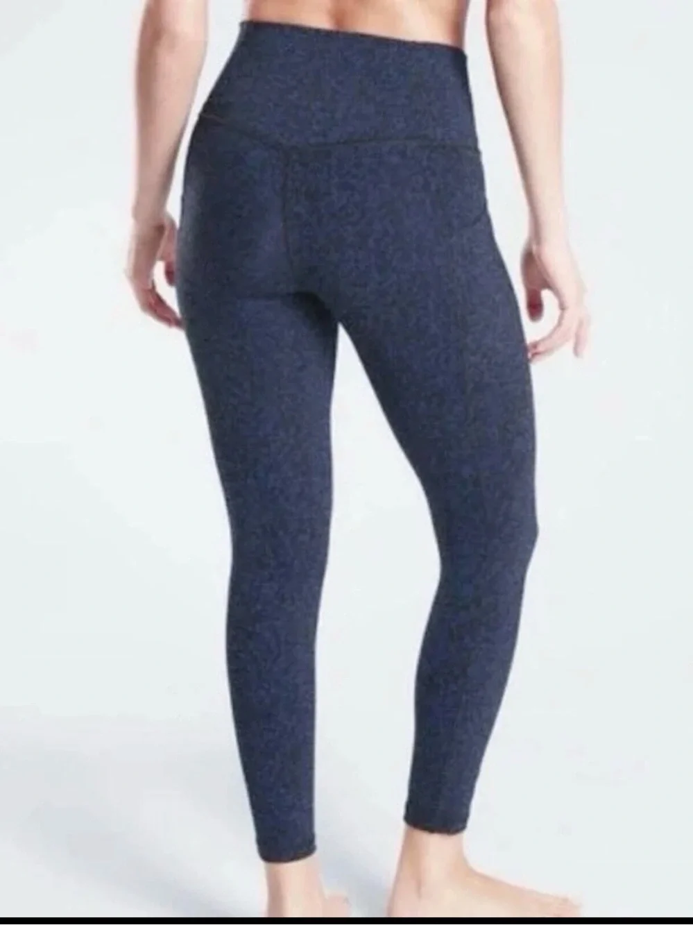 ATHLETA salutation stash pocket gravel 7/8 tights leggings